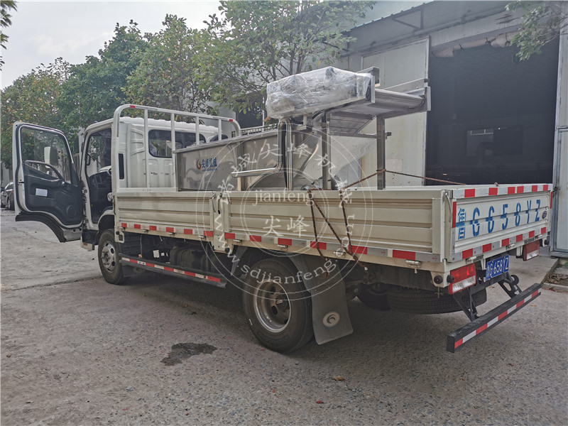 小型氣泡清洗機發(fā)貨