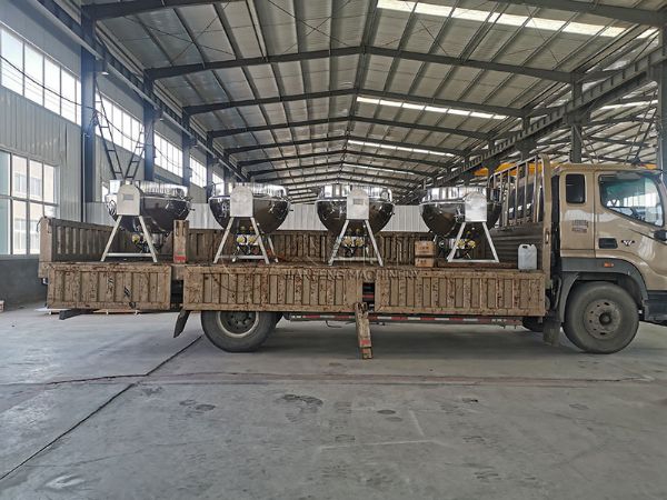 尖峰機(jī)械電加熱夾層鍋發(fā)往蘭州